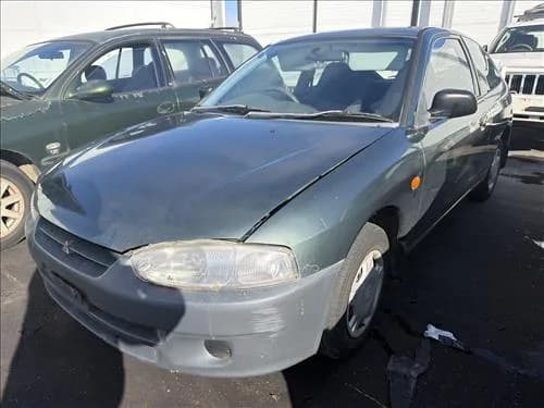2003 Mitsubishi Mirage CE (1996-2005) at Geelong