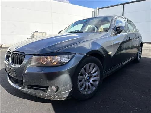 2008 BMW E90 (2005-2012) 320 at Geelong