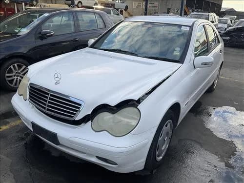 2001 Mercedes-Benz Kompressor C200 at Dandenong