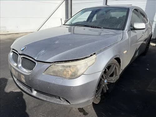 2005 BMW E60 (2003-2010) 525 at Geelong