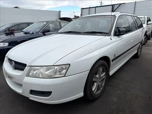 2004 Holden Commodore VZ (2004-2007) at Geelong