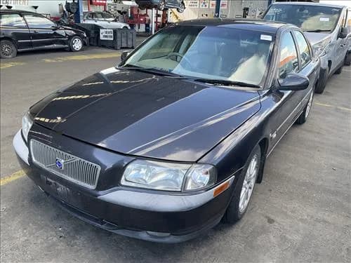 2002 Volvo S80 (1998-2007) at Dandenong