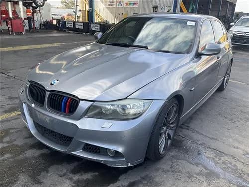 2010 BMW E90 (2005-2012) 325 at Dandenong