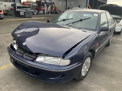 1994 Holden Commodore VR (1993-1995) at Dandenong