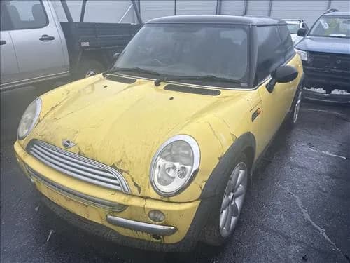 2002 Mini Cooper R50 (2000-2006) at Geelong
