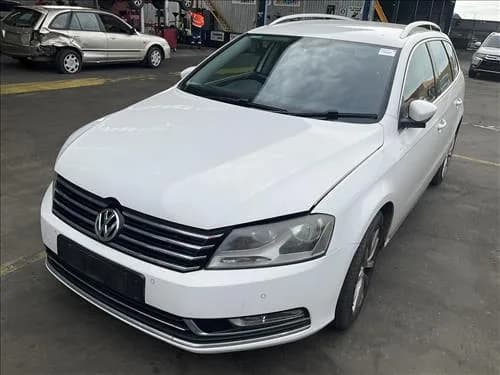 2011 Volkswagen Passat B7 (2010-2018) at Ringwood
