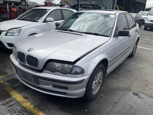 2001 BMW E46 (1998-2006) 318 at Dandenong