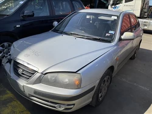 2004 Hyundai Elantra (2003-2006) at Ringwood