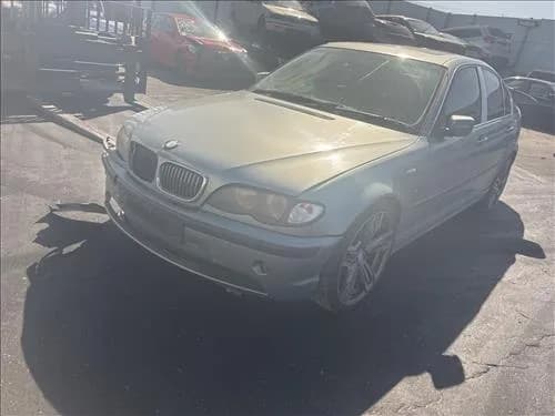 2002 BMW E46 (1998-2006) 325 at Geelong