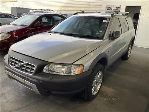 2004 Volvo Xc70 Cross Country (2000-2008) at Dandenong