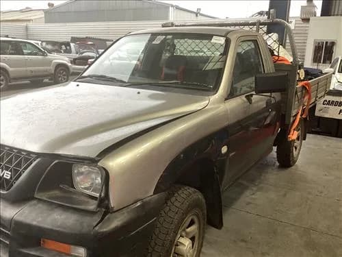 2004 Mitsubishi Triton MK (1996-2006) at Ringwood