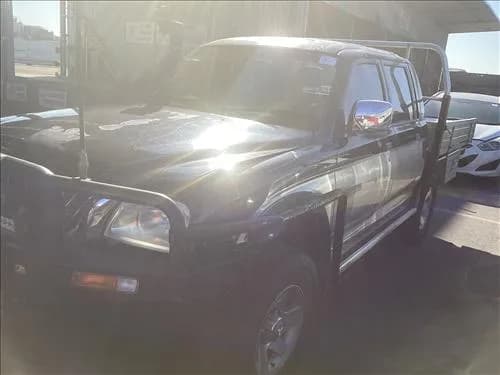 2004 Mitsubishi Triton MK (1996-2006) at Dandenong
