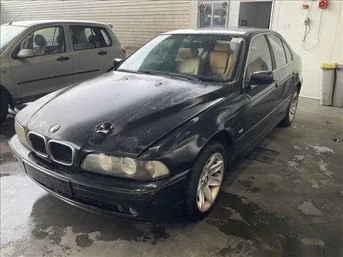 2002 BMW E39 (1995-2004) 530 at Dandenong