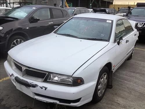 1999 Mitsubishi Magna TF (1997-1999) at Dandenong