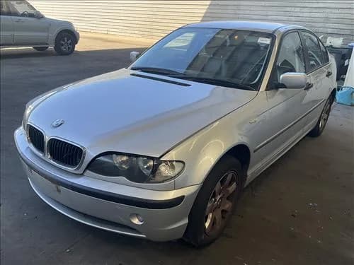 2004 BMW E46 (1998-2006) 318 at Dandenong