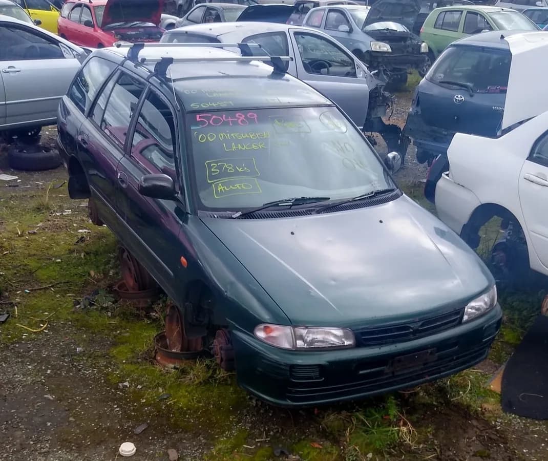 2000 Mitsubishi Lancer at Kilsyth