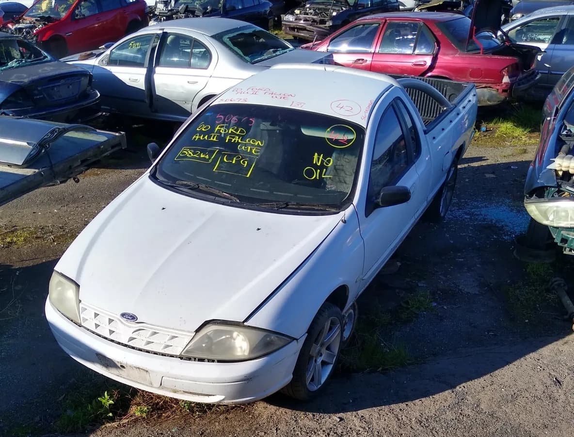 2000 Ford Falcon at Kilsyth