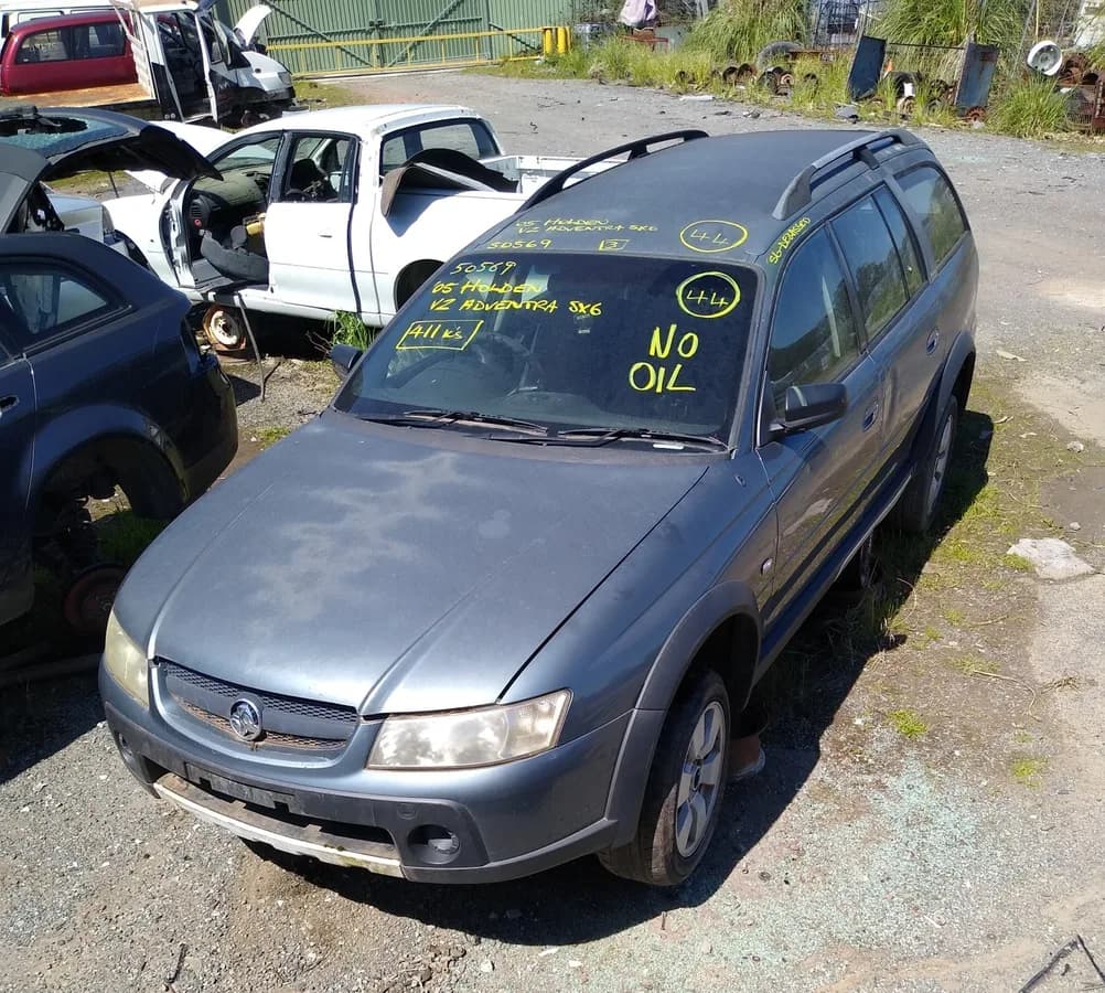 2005 Holden Adventra at Kilsyth