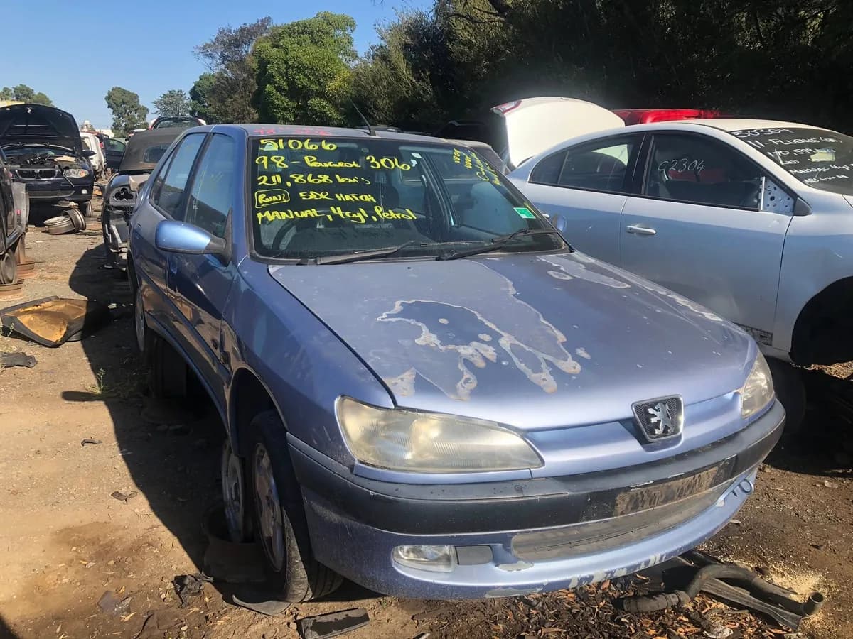 1998 Peugeot 306 at Campbellfield