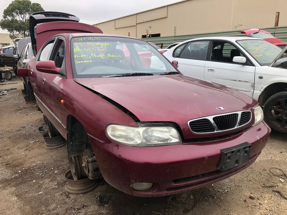 1998 Daewoo Nubira at Campbellfield