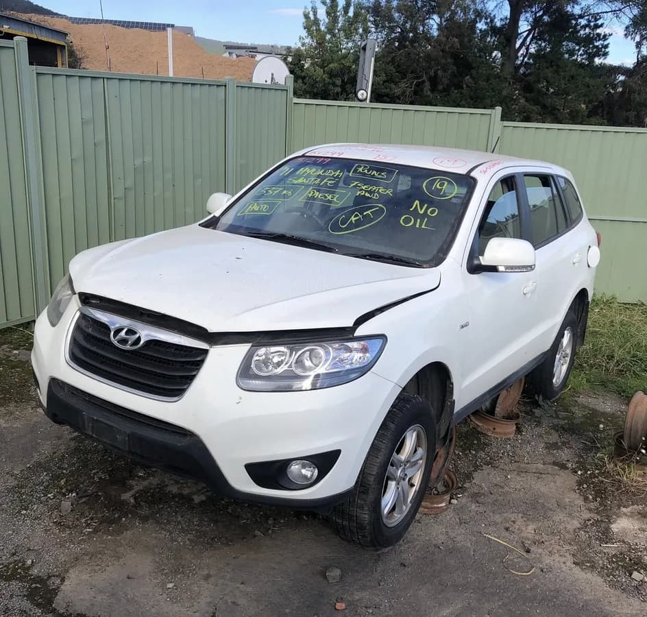 2011 Hyundai Santa Fe at Kilsyth