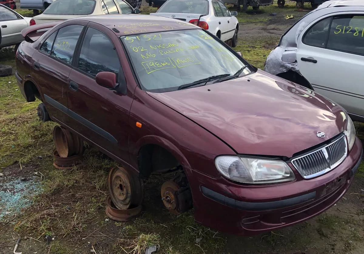 2002 Nissan Pulsar N16 at Kilsyth