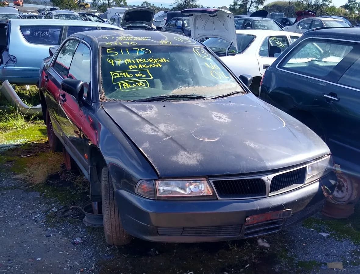 1997 Mitsubishi Magna at Kilsyth