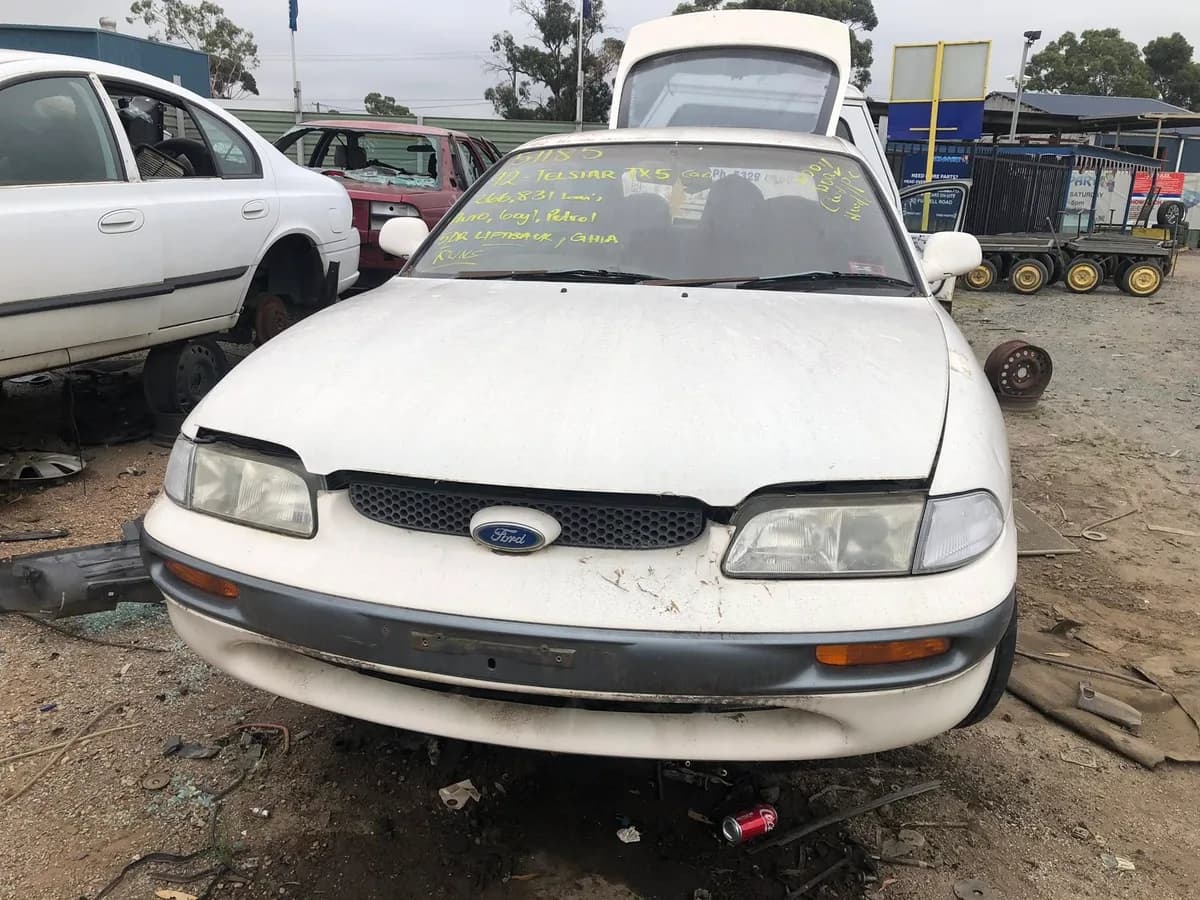 1992 Ford Telstar at Campbellfield