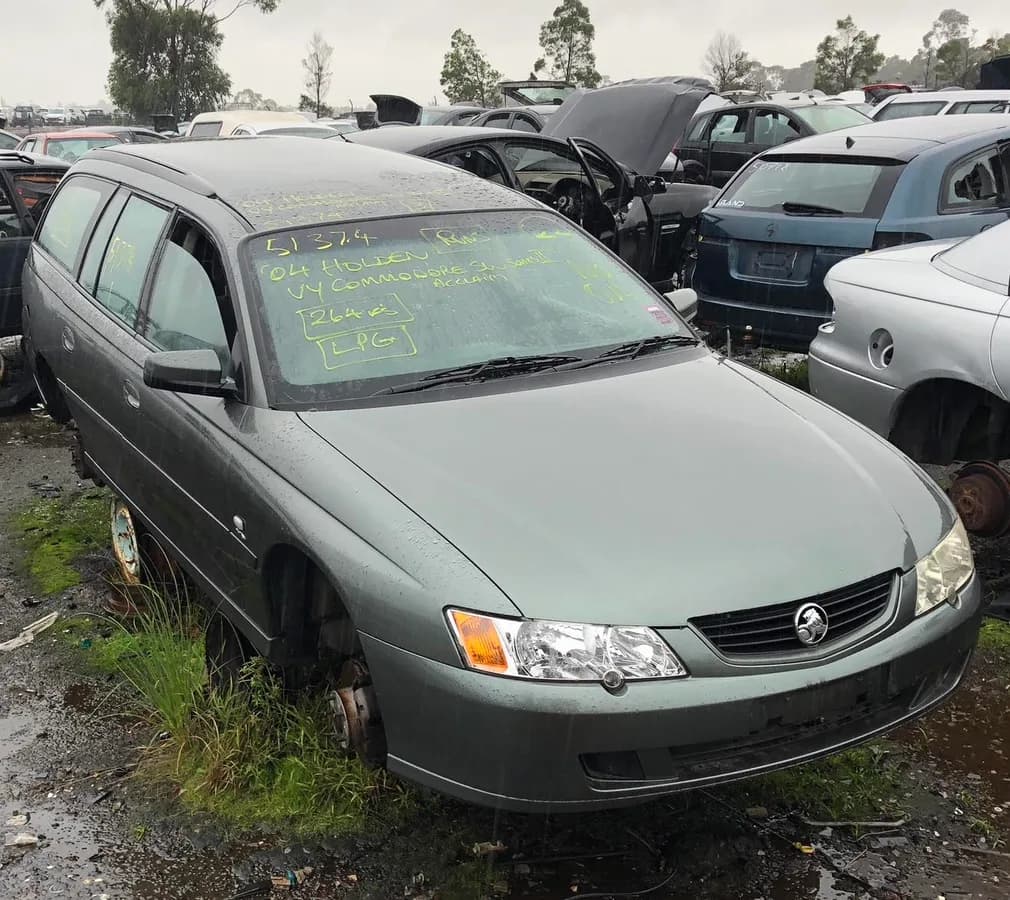 2004 Holden Commodore at Kilsyth