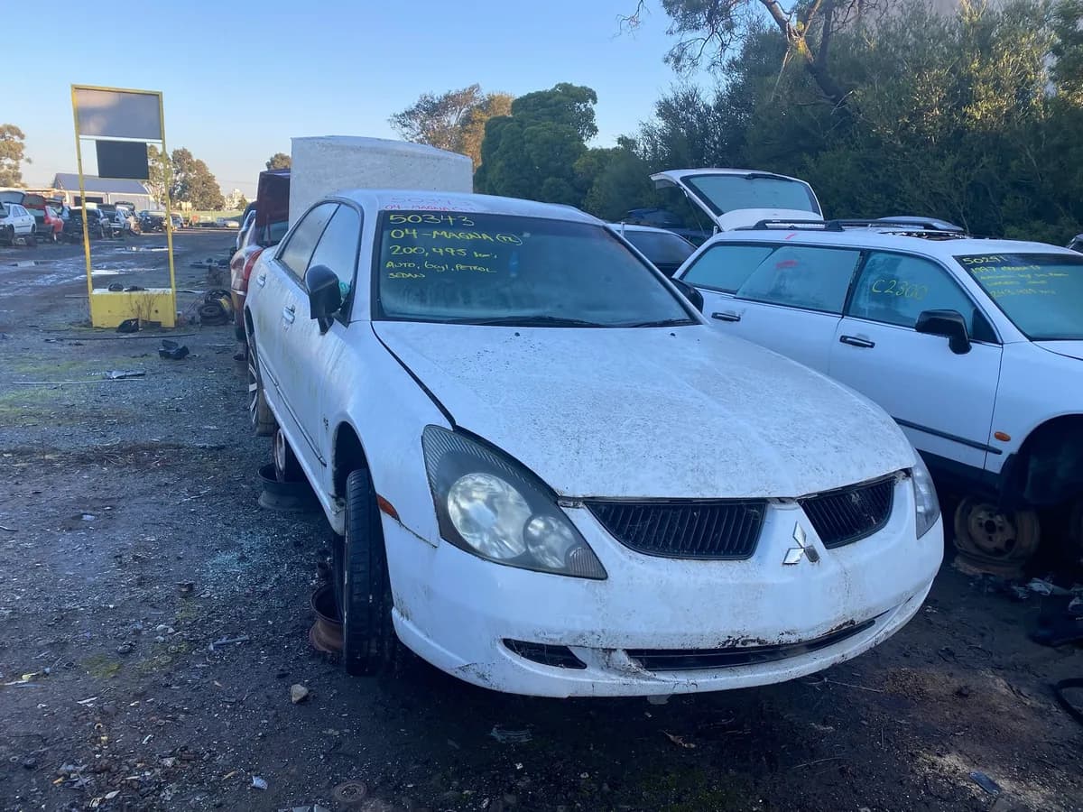 2004 Mitsubishi Magna at Campbellfield