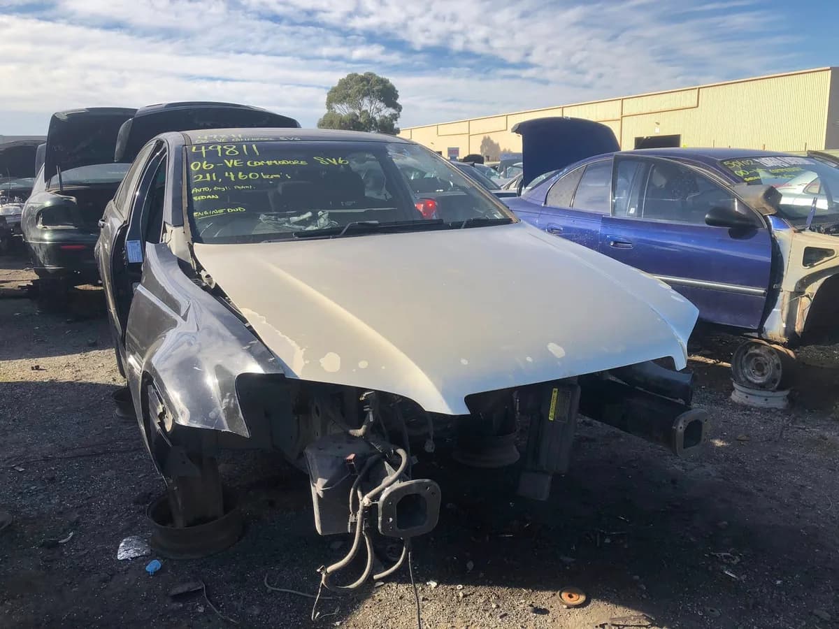 2006 Holden Commodore at Campbellfield