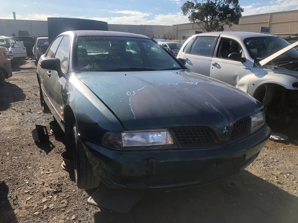 2001 Mitsubishi Magna at Campbellfield