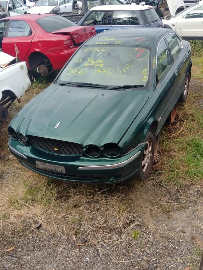 2003 Jaguar X-Type at Kilsyth