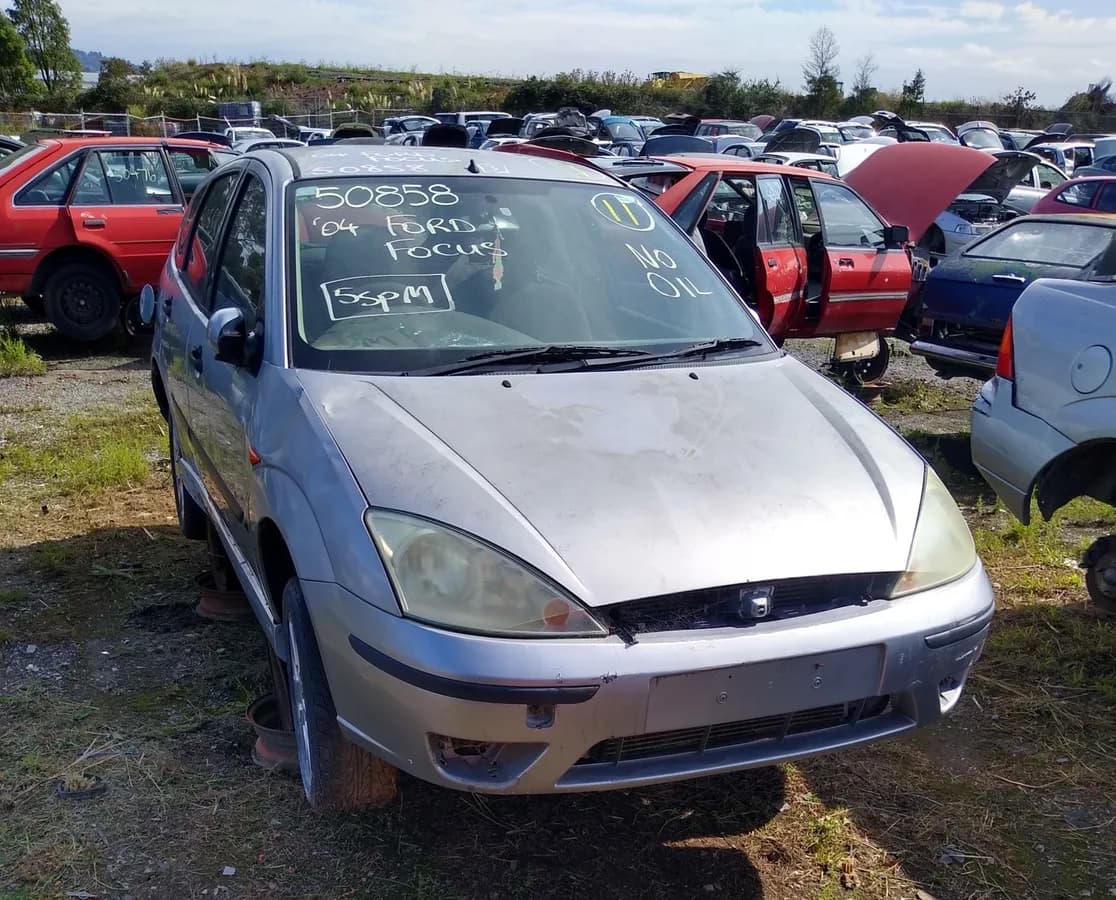 2004 Ford Focus at Kilsyth