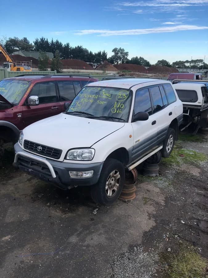 1998 Toyota Rav4 at Kilsyth