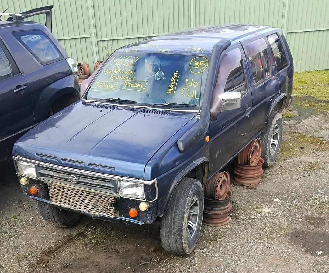 1994 Nissan Terrano at Kilsyth