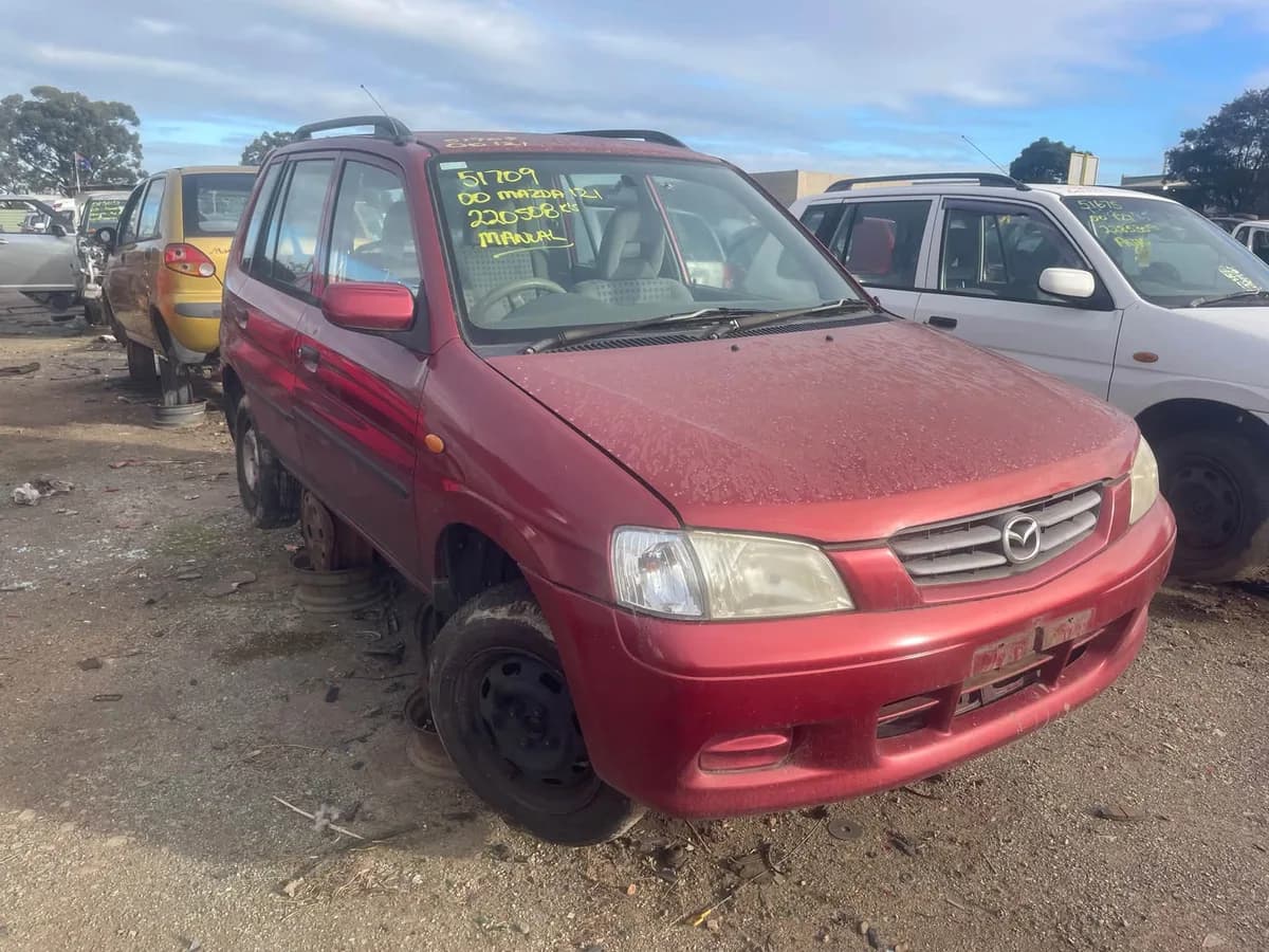 2000 Mazda 121 at Campbellfield