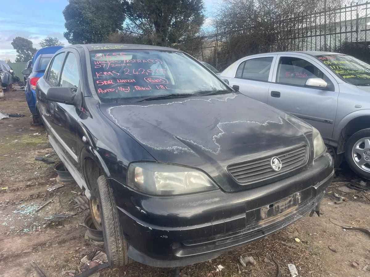 2000 Holden Astra at Campbellfield