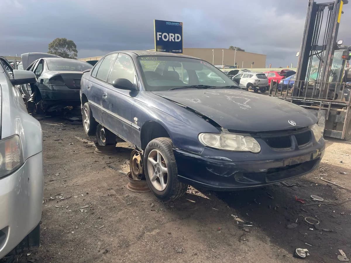 2001 Holden Commodore at Campbellfield