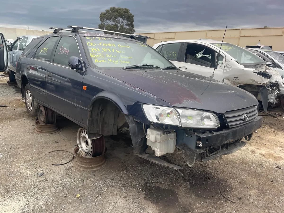 2000 Toyota Camry at Campbellfield