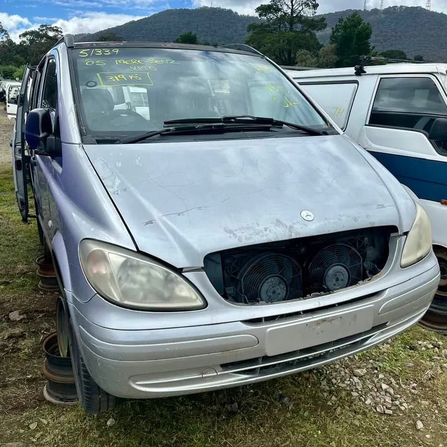 2005 Mercedes-Benz Vito at Kilsyth