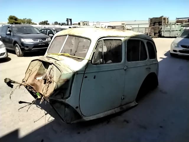 1939 Holden Vauxhall at Elizabeth