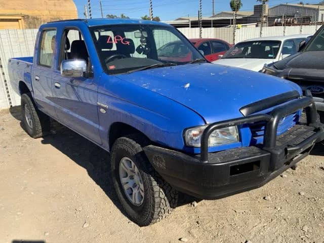 2005 Mazda Bravo at Lonsdale