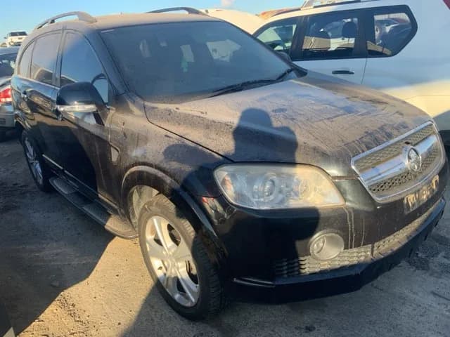2010 Holden Captiva at Lonsdale