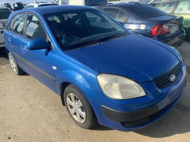 2007 Kia Rio at Lonsdale