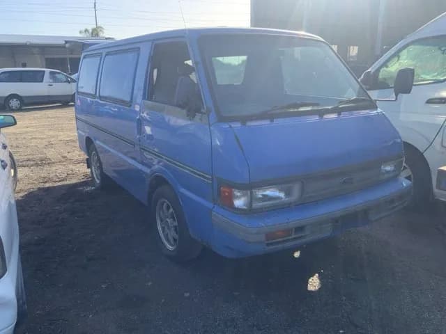 1996 Ford Econovan at Lonsdale