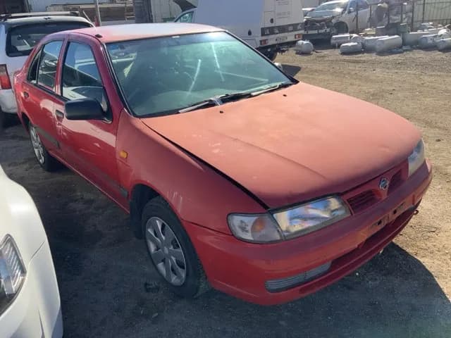 1996 Nissan Pulsar at Lonsdale