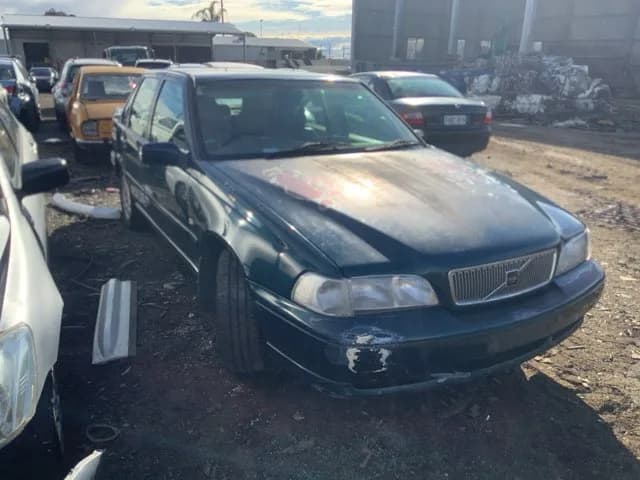 1997 Volvo S70 at Lonsdale