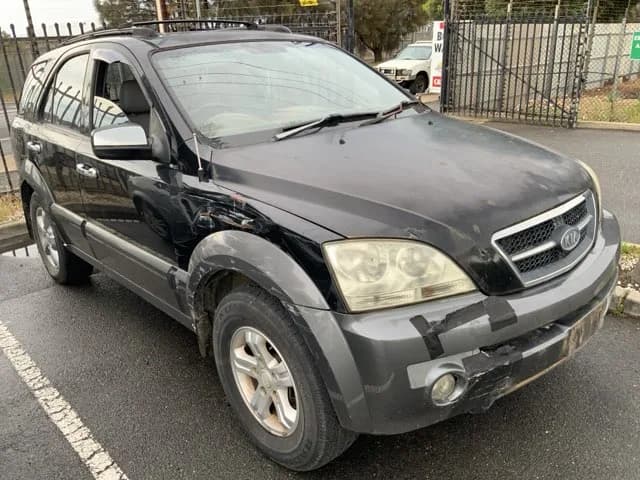 2005 Kia Sorento at Lonsdale
