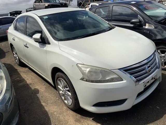 2013 Nissan Pulsar at Lonsdale